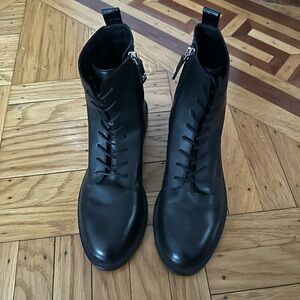 Sam Edelman Nina Women’s Black Leather Boots size 41 (USA 10) worn only once